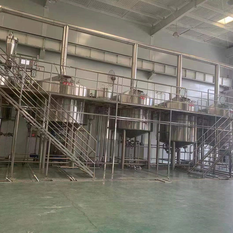 江汉精酿啤酒设备厂—平面布置、设备设计、制造、调试、培训等一条龙服务_COPY